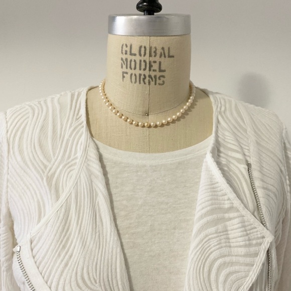 Vintage Pearl Necklace Choker Silvertone Closure - Picture 2 of 5